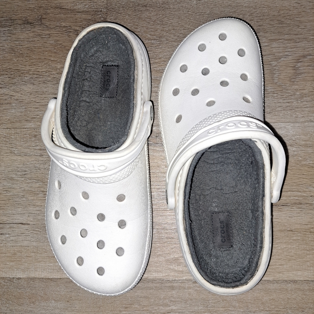 Crocs Dual Comfort Solid White With Gray Fleece L… - image 4